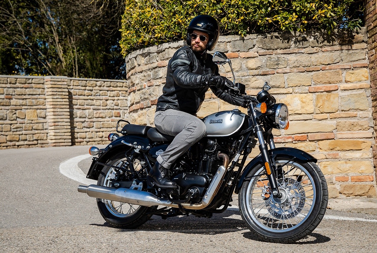 Benelli Leoncino Imperiale 400 2021: le foto