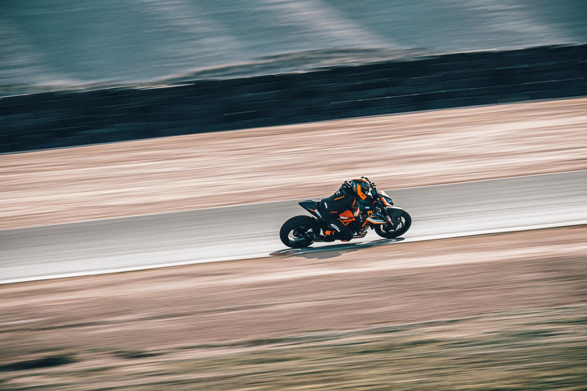 KTM 1290 Super Duke RR, "La Bestia" si fa ancora più esclusiva