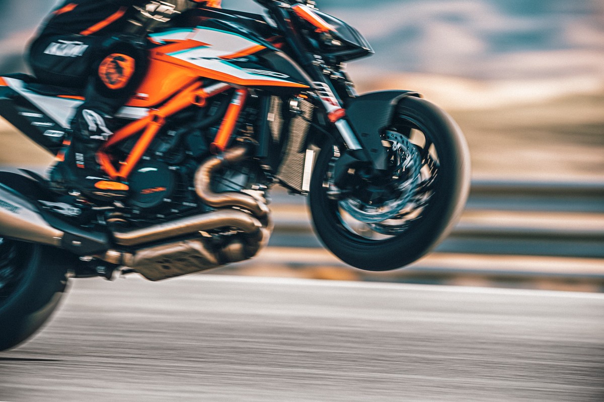 KTM 1290 Super Duke RR, "La Bestia" si fa ancora più esclusiva