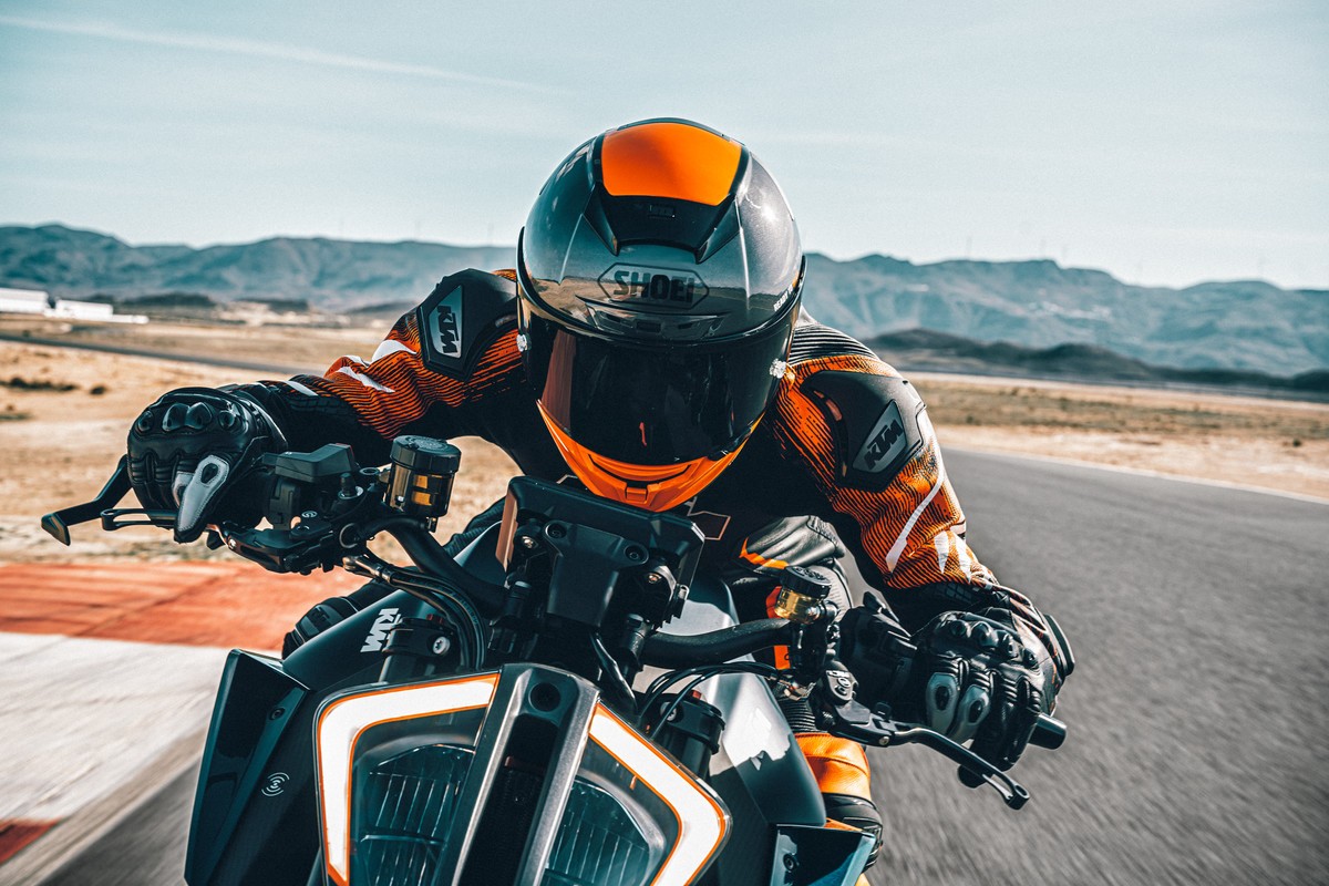 KTM 1290 Super Duke RR, "La Bestia" si fa ancora più esclusiva