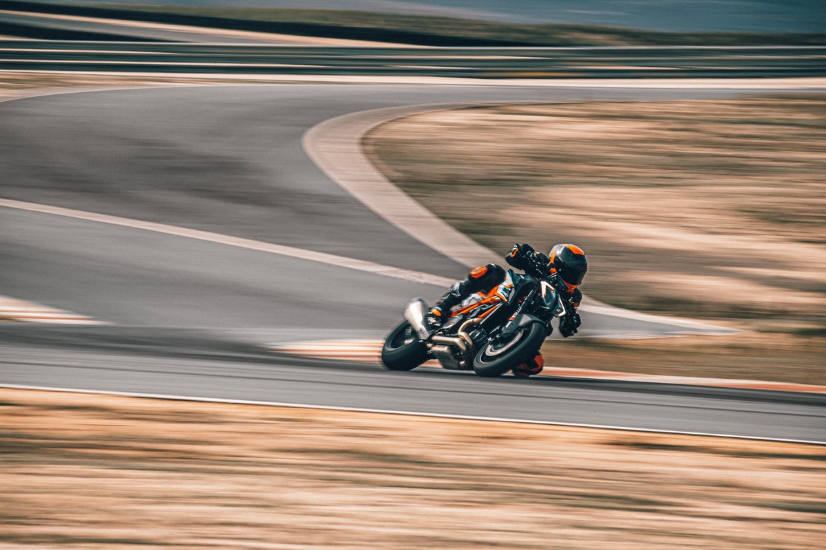 KTM 1290 Super Duke RR, "La Bestia" si fa ancora più esclusiva