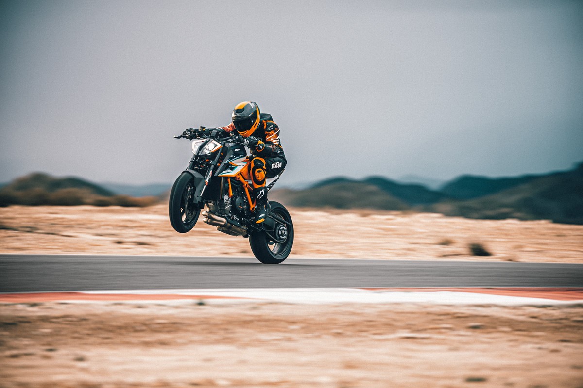 KTM 1290 Super Duke RR, "La Bestia" si fa ancora più esclusiva