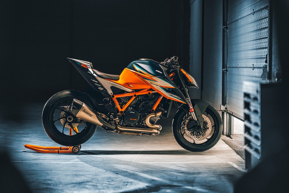 KTM 1290 Super Duke RR, "La Bestia" si fa ancora più esclusiva