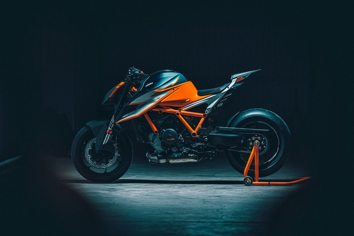 KTM 1290 Super Duke RR, "La Bestia" si fa ancora più esclusiva
