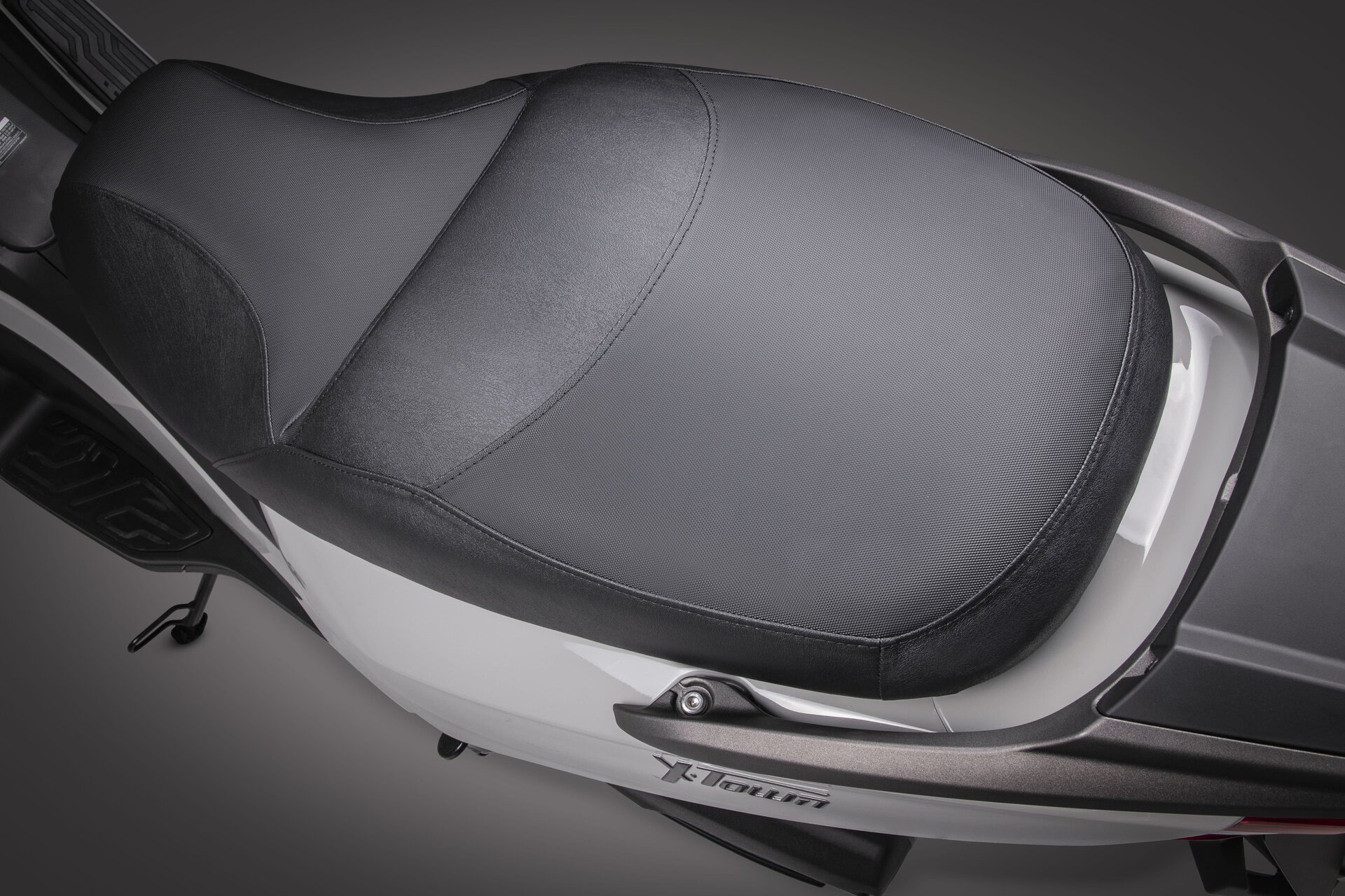 Kymco X-Town 300i ABS si rinnova