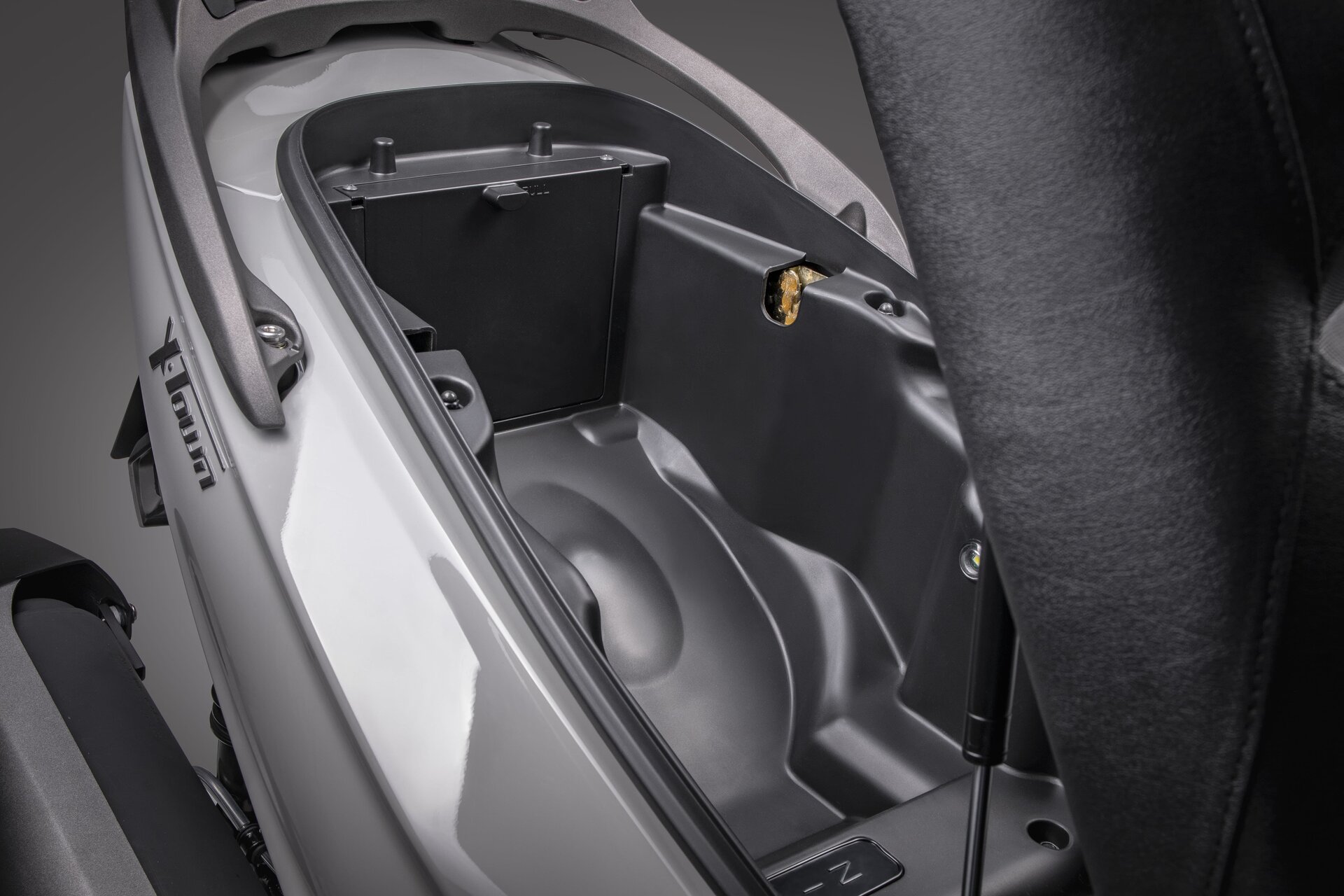 Kymco X-Town 300i ABS si rinnova