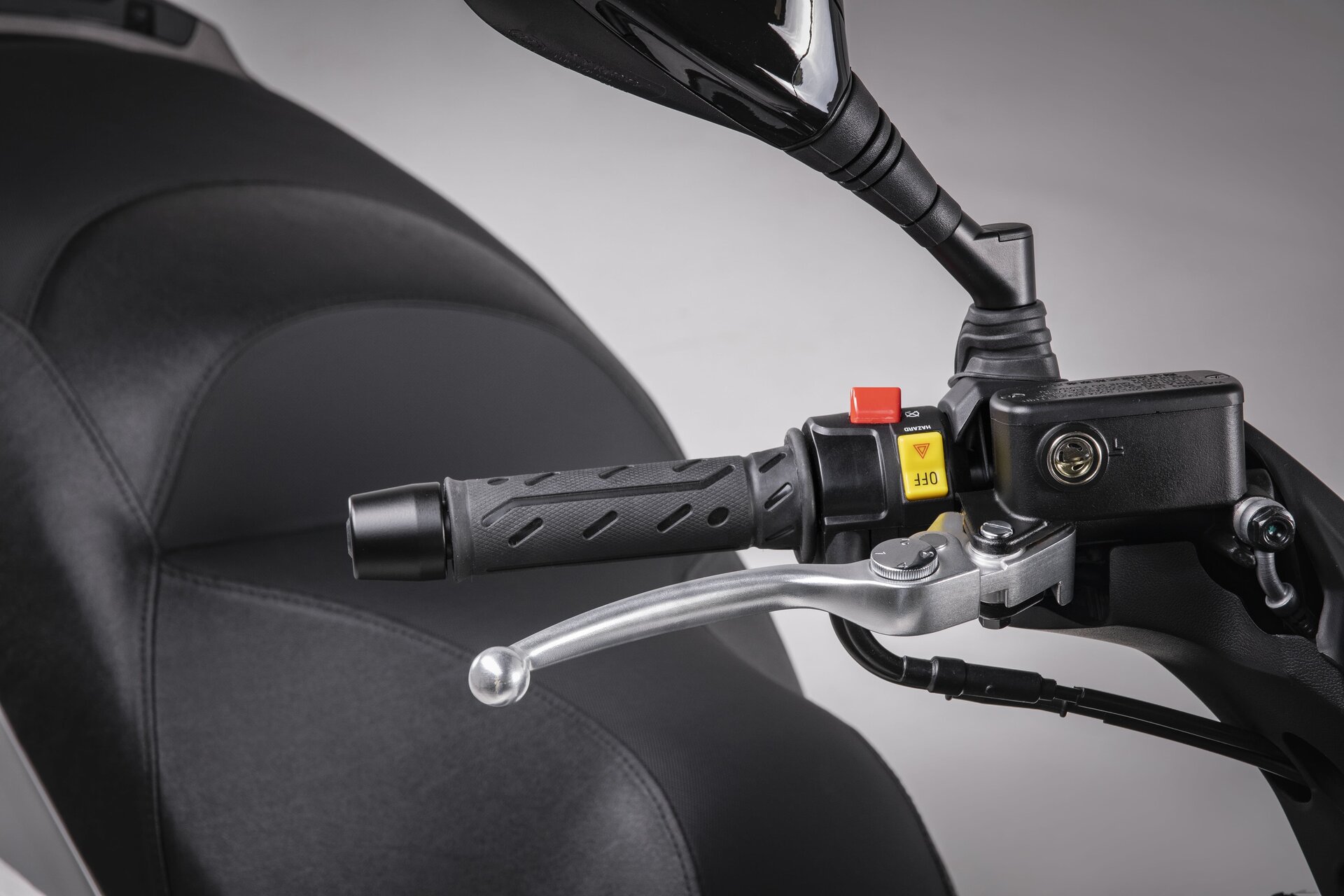 Kymco X-Town 300i ABS si rinnova