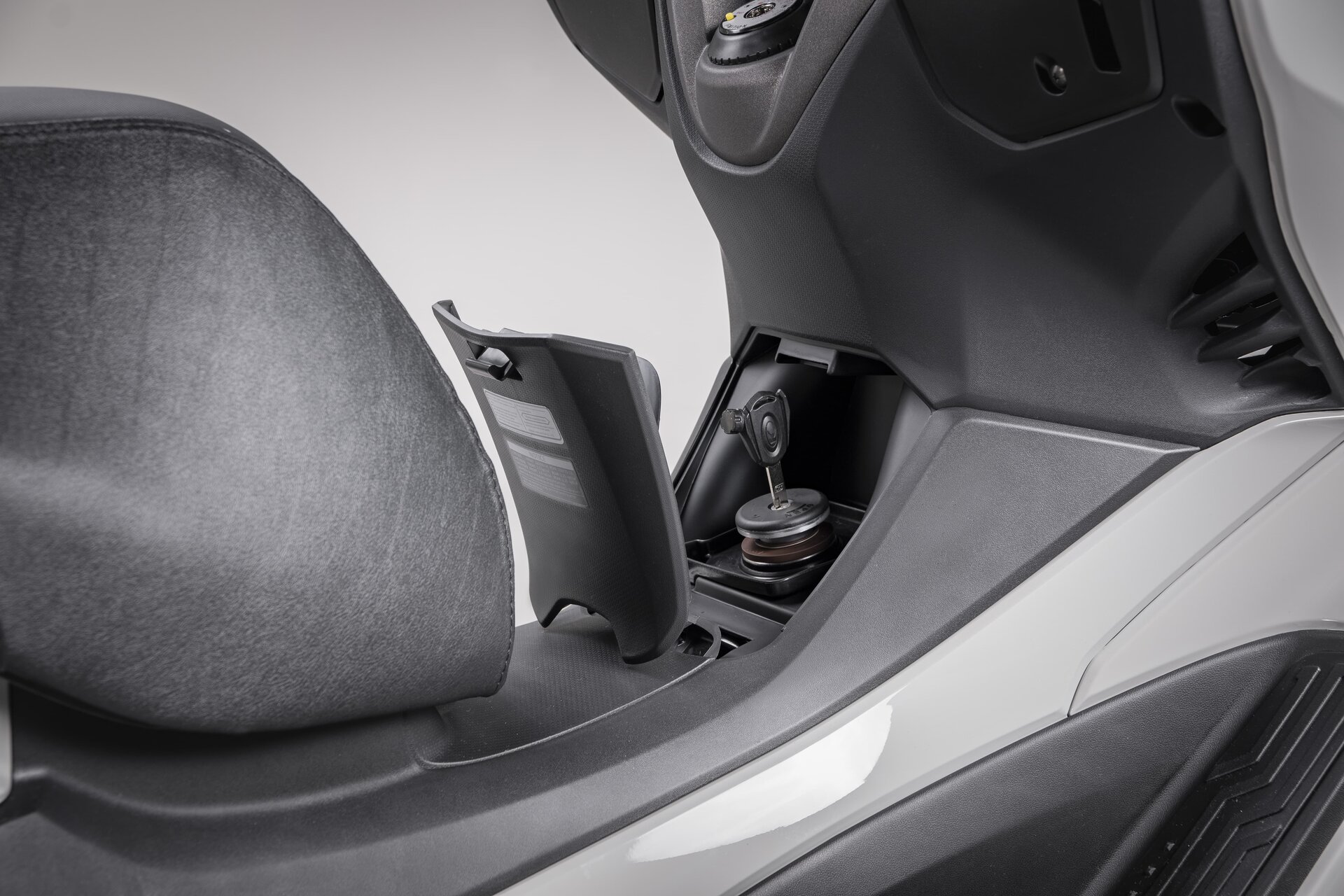 Kymco X-Town 300i ABS si rinnova