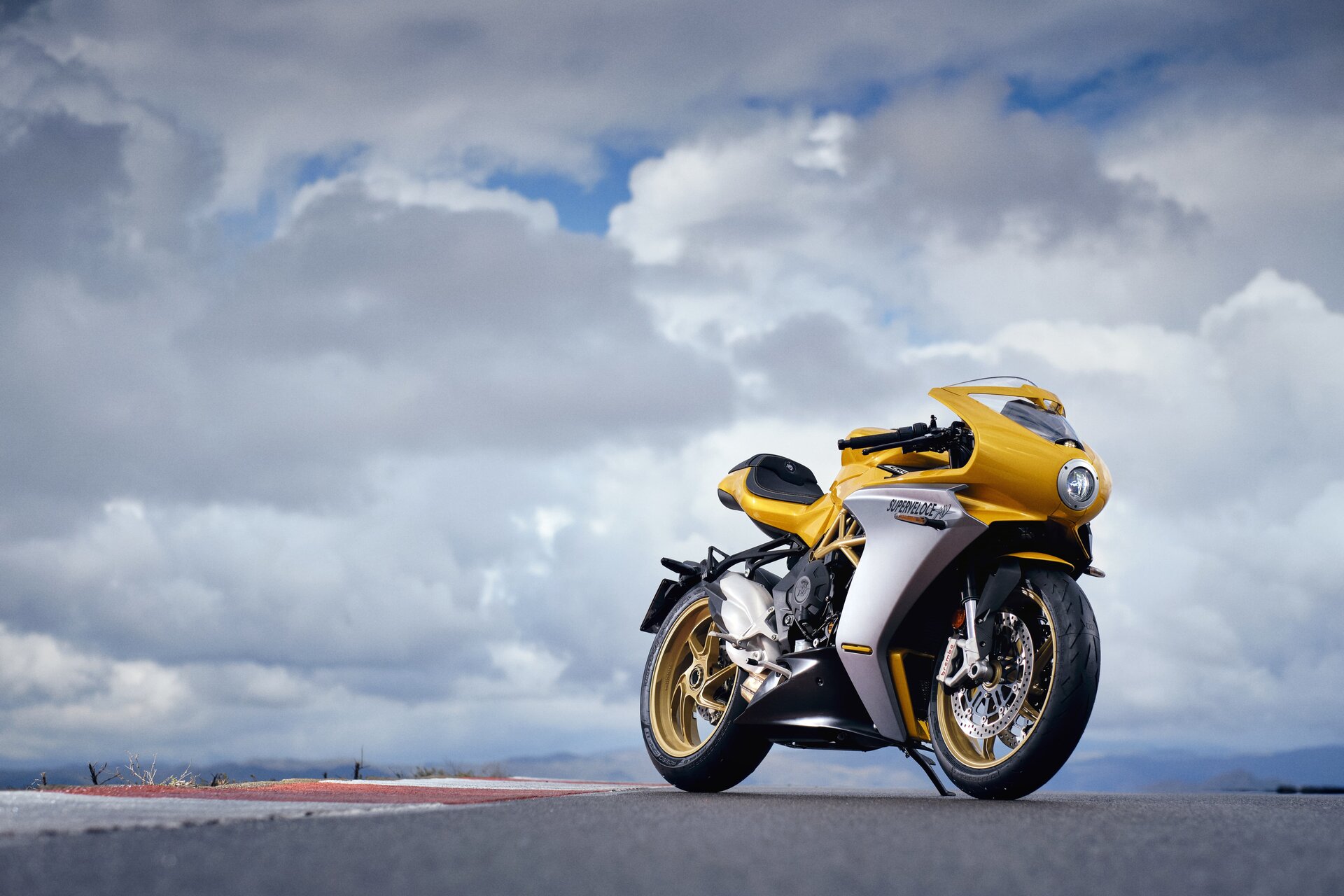 MV Agusta Superveloce MY 2021