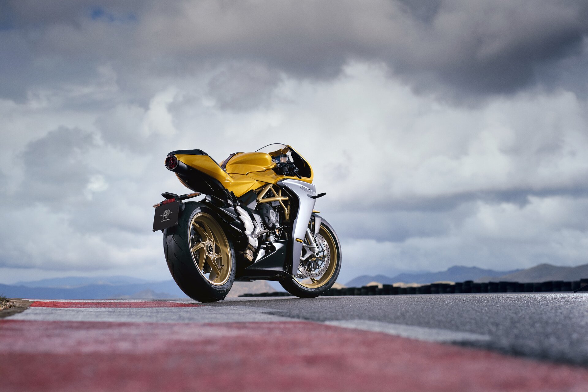 MV Agusta Superveloce MY 2021