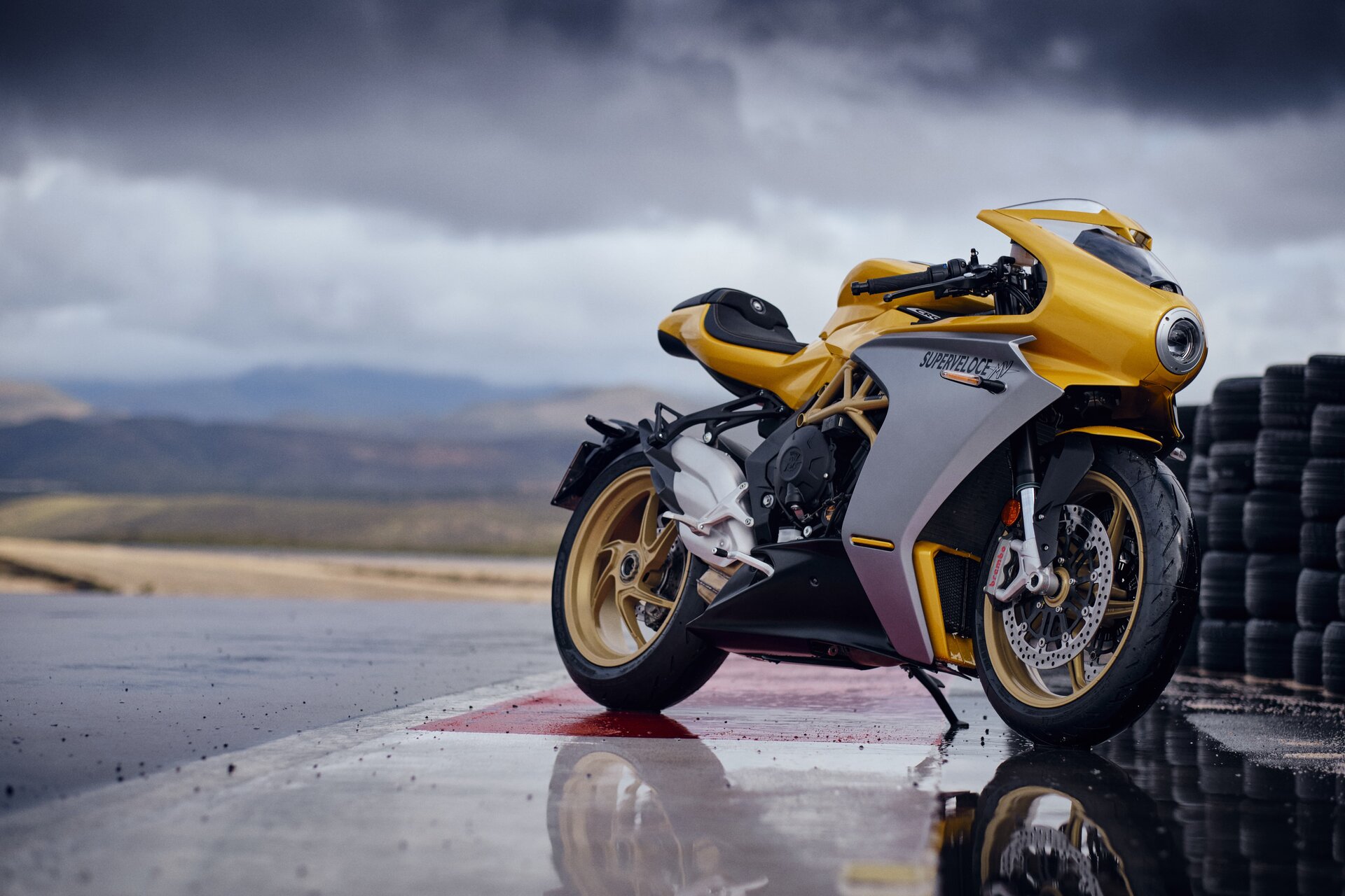 MV Agusta Superveloce MY 2021