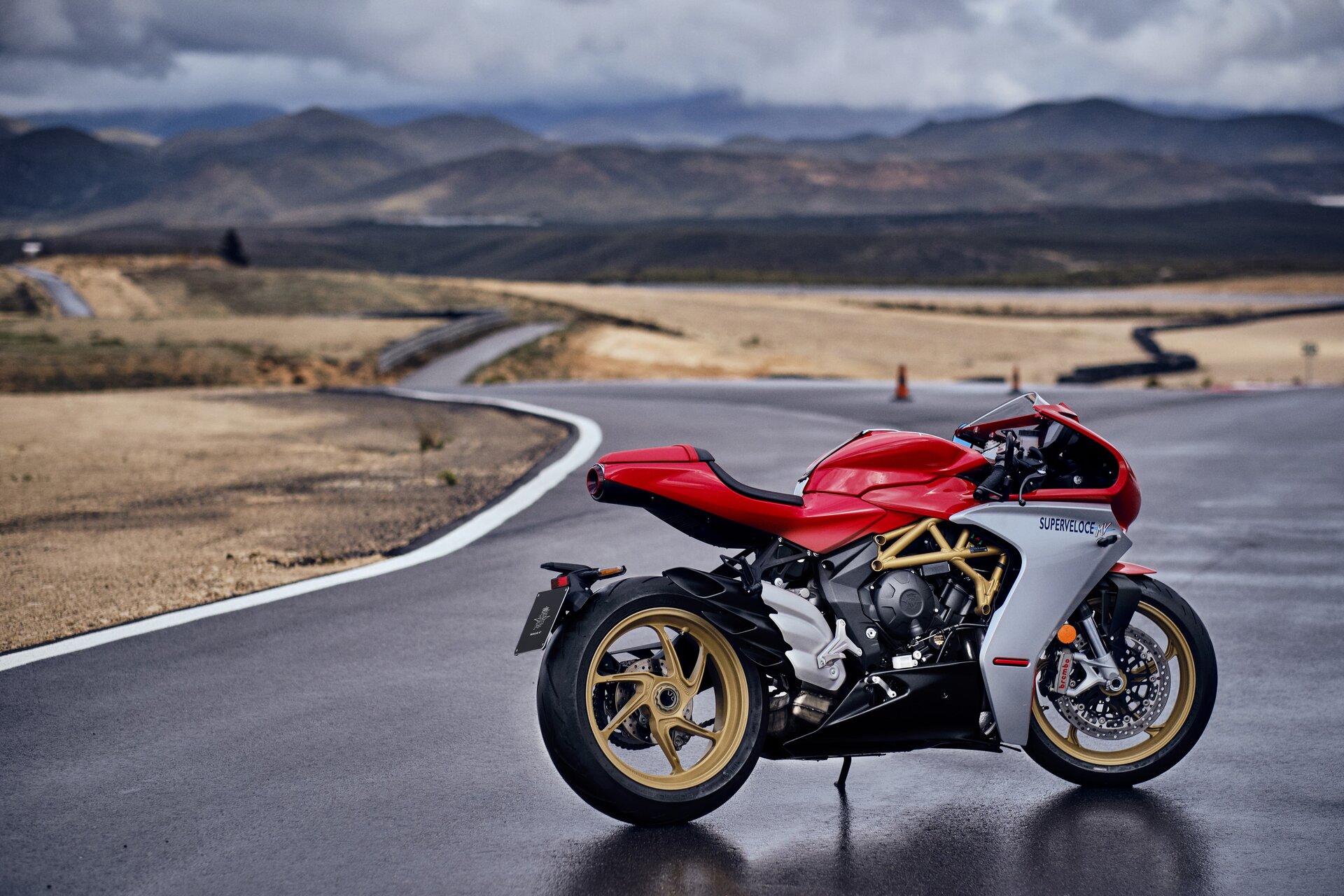 MV Agusta Superveloce MY 2021