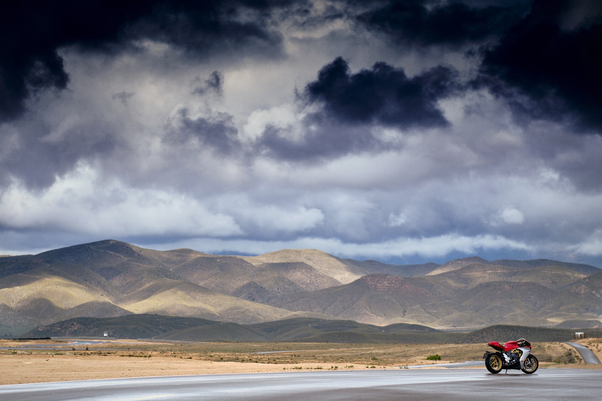 MV Agusta Superveloce MY 2021
