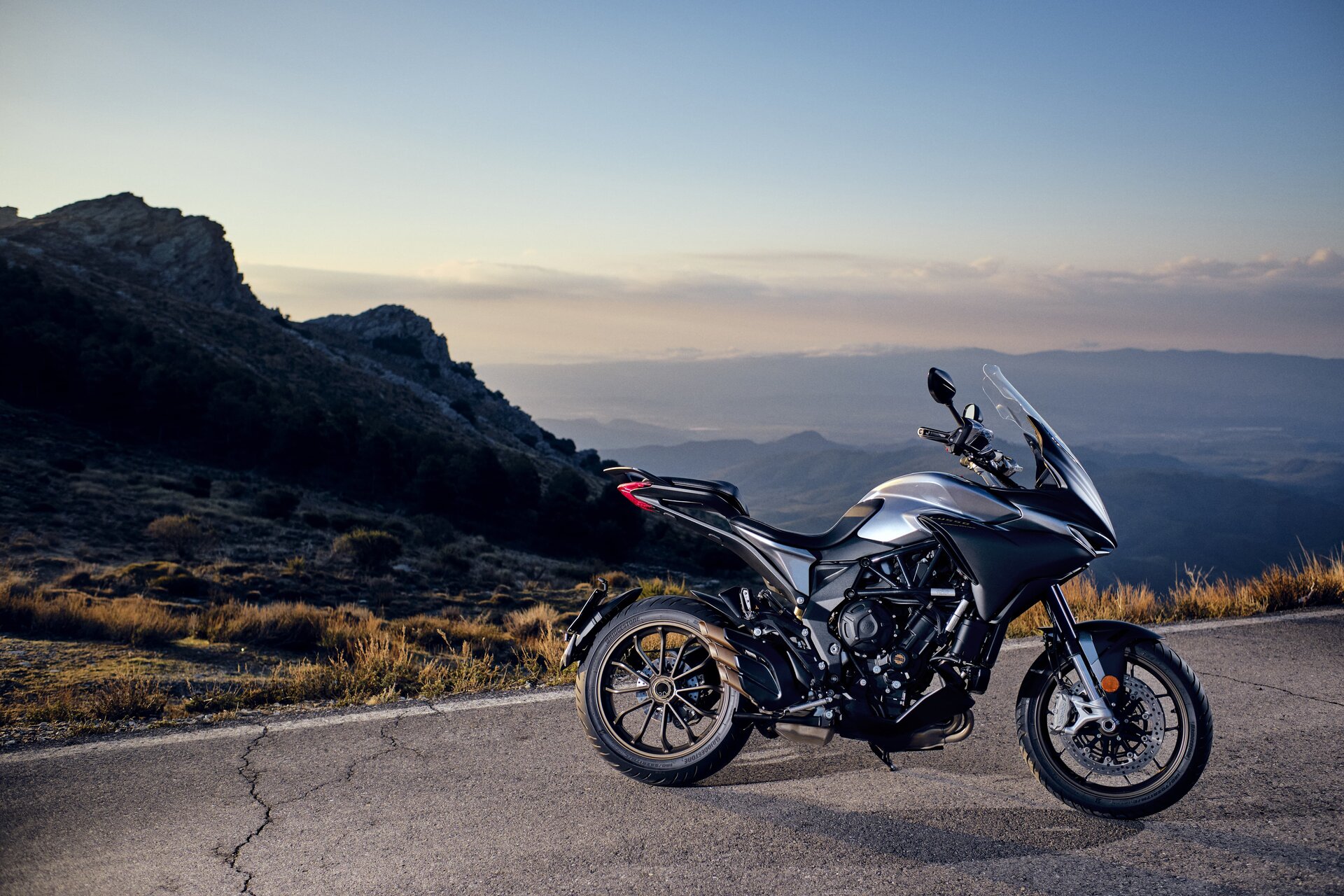 Mv Agusta Turismo Veloce 2021