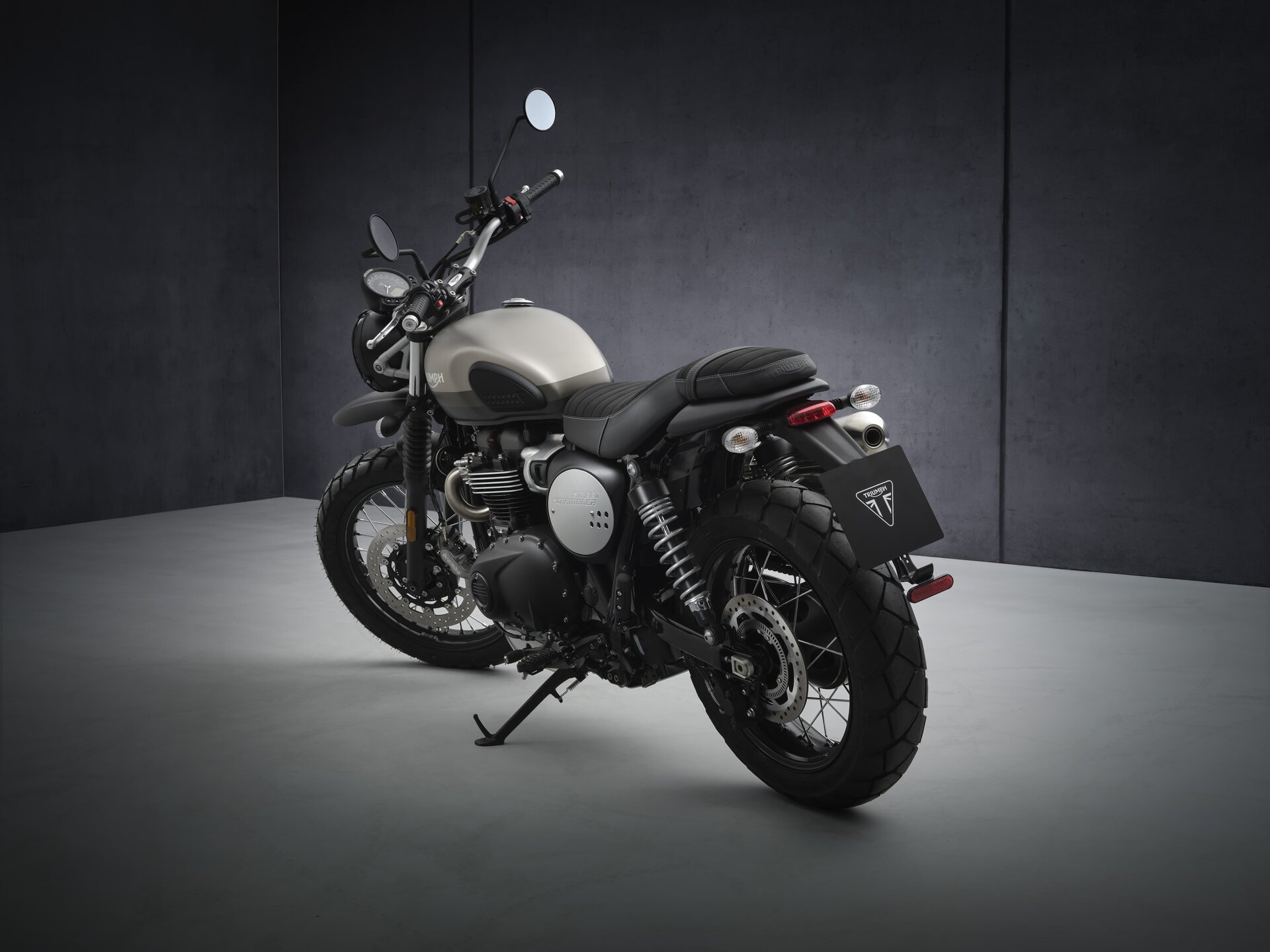 Triumph Street Scrambler 2021 e Street Scrambler Sandstorm