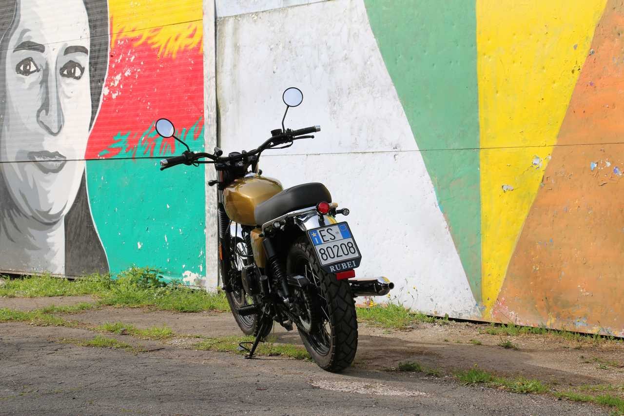 Brixton Cromwell 250: la prova su strada