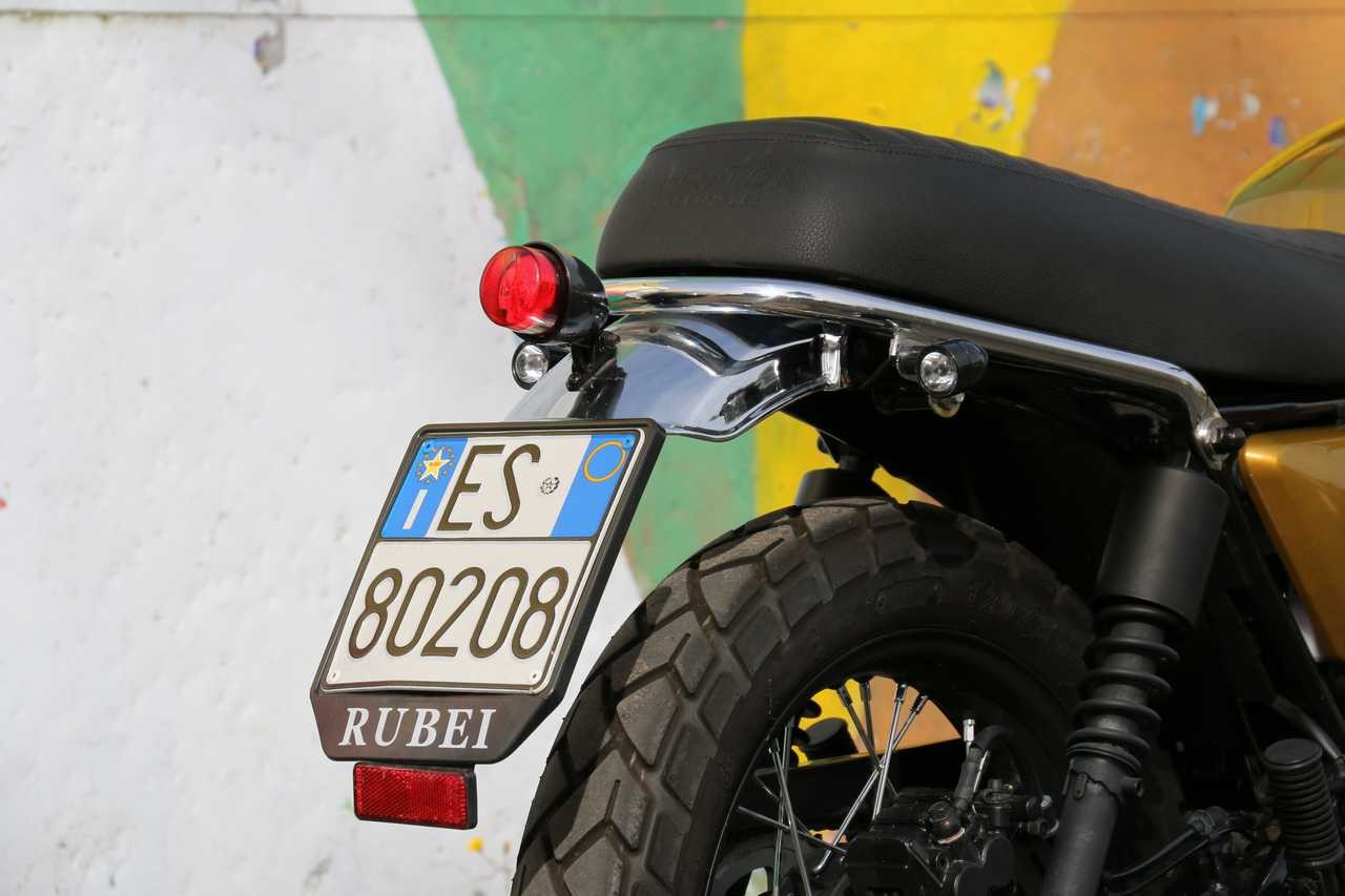 Brixton Cromwell 250: la prova su strada