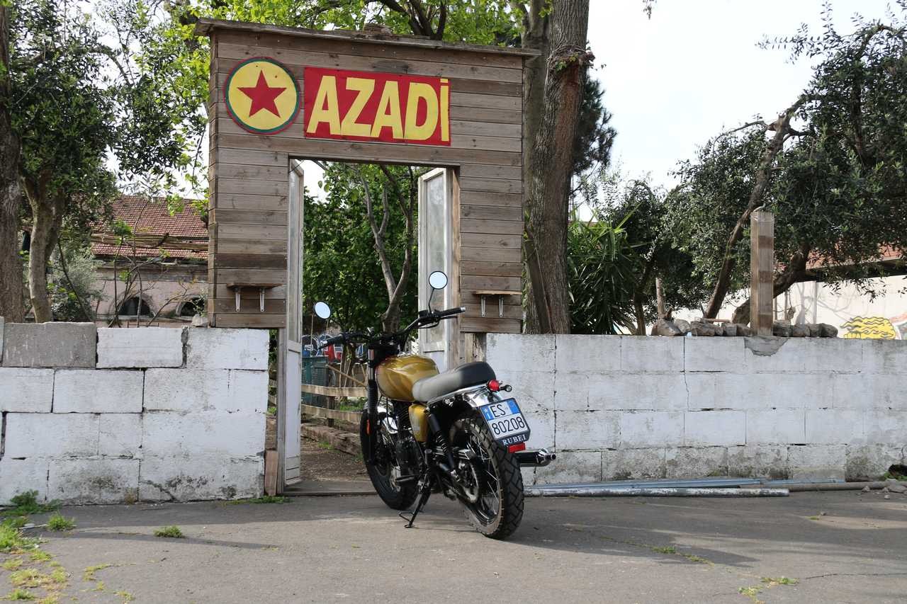 Brixton Cromwell 250: la prova su strada