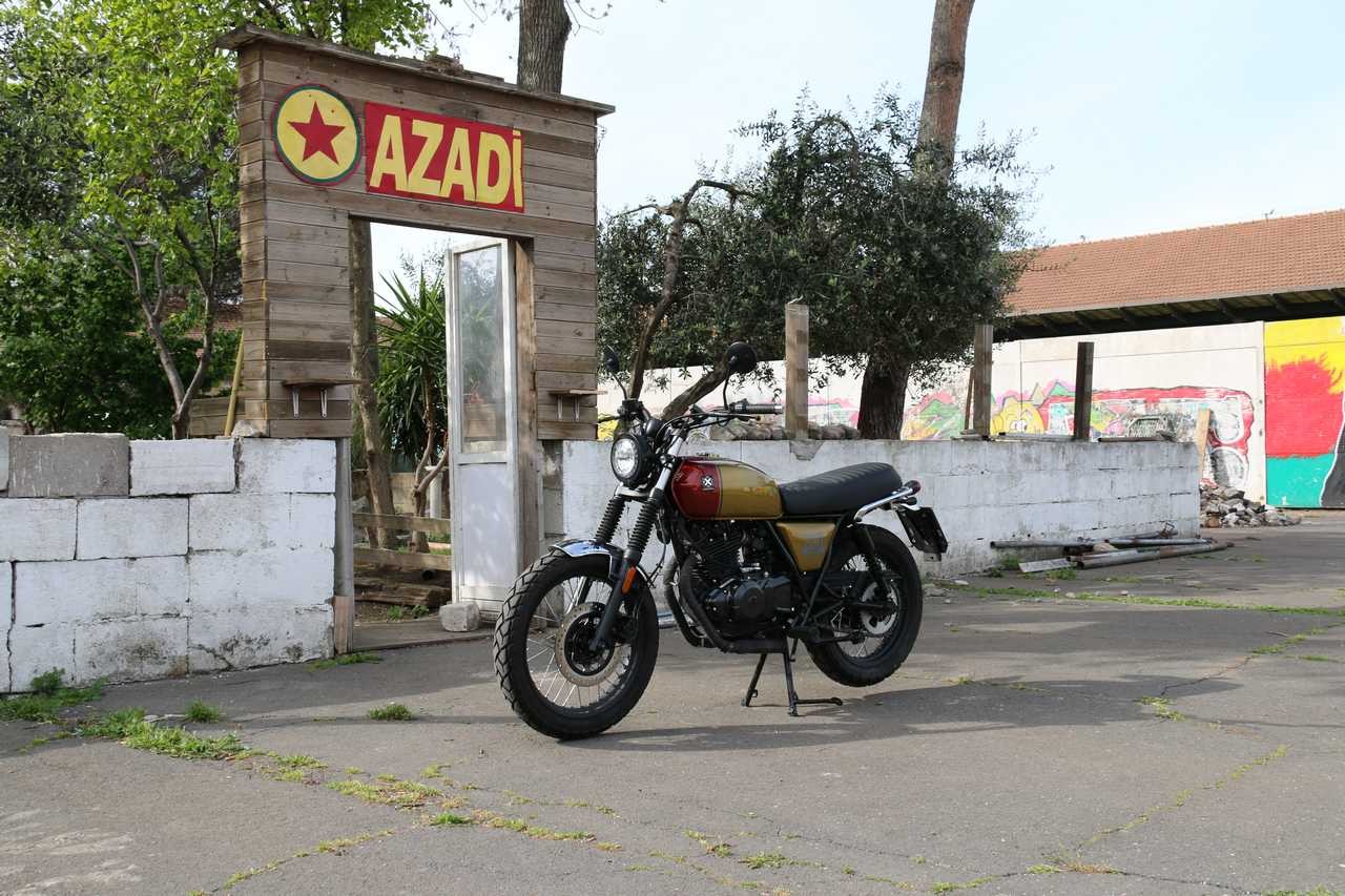 Brixton Cromwell 250: la prova su strada