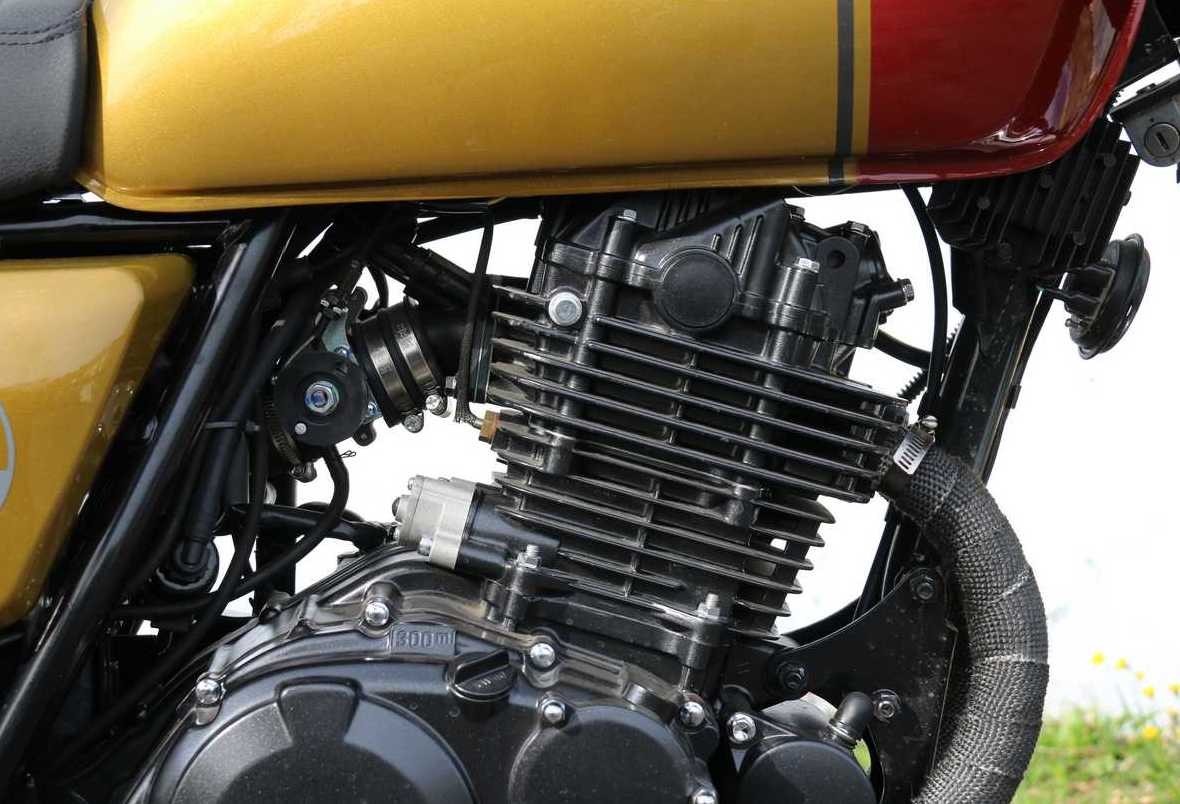 Brixton Cromwell 250: la prova su strada