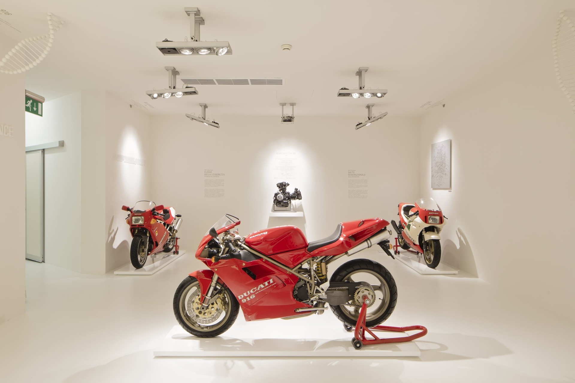 Museo Ducati: Borgo Panigale Experience