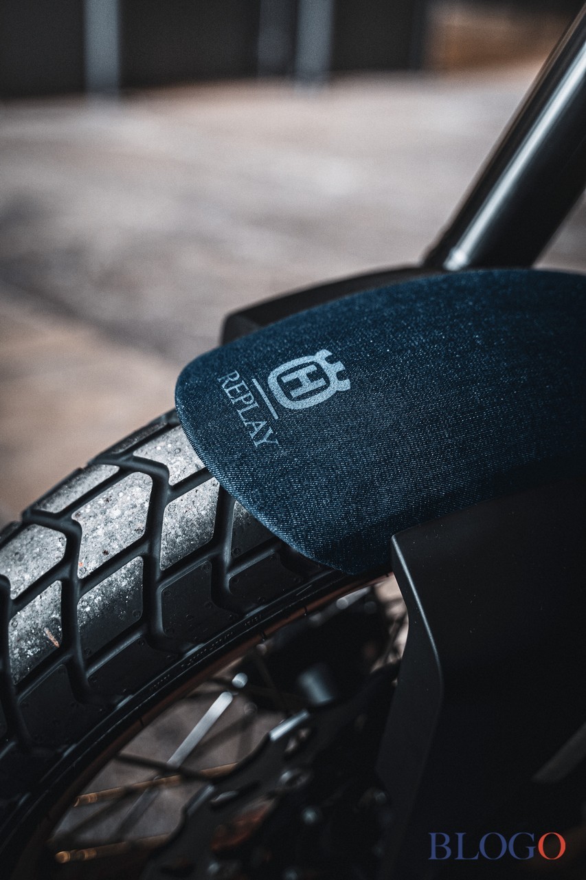 Husqvarna Replay Limited Edition