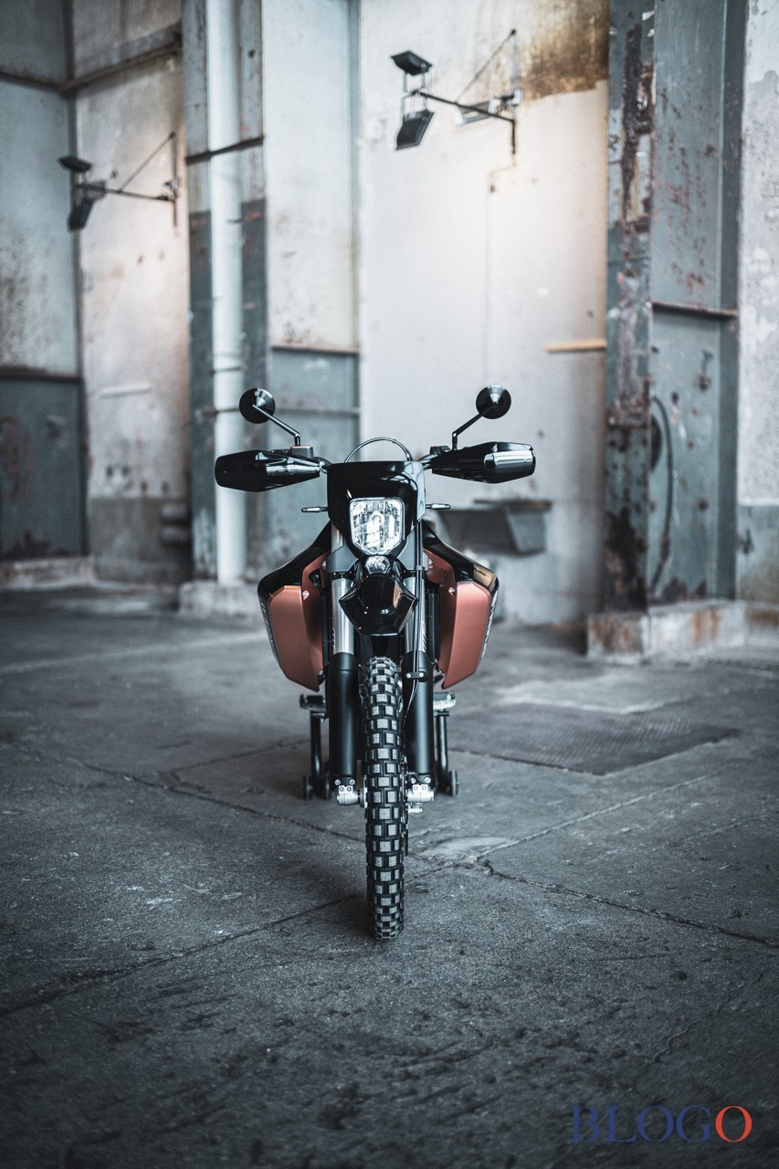 Husqvarna Replay Limited Edition