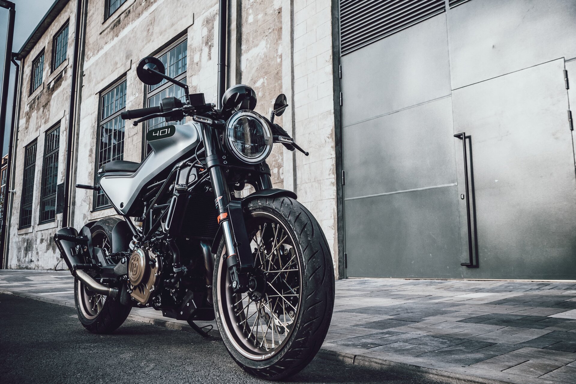 Husqvarna e KTM: nuovi prezzi per i modelli stradali 2021