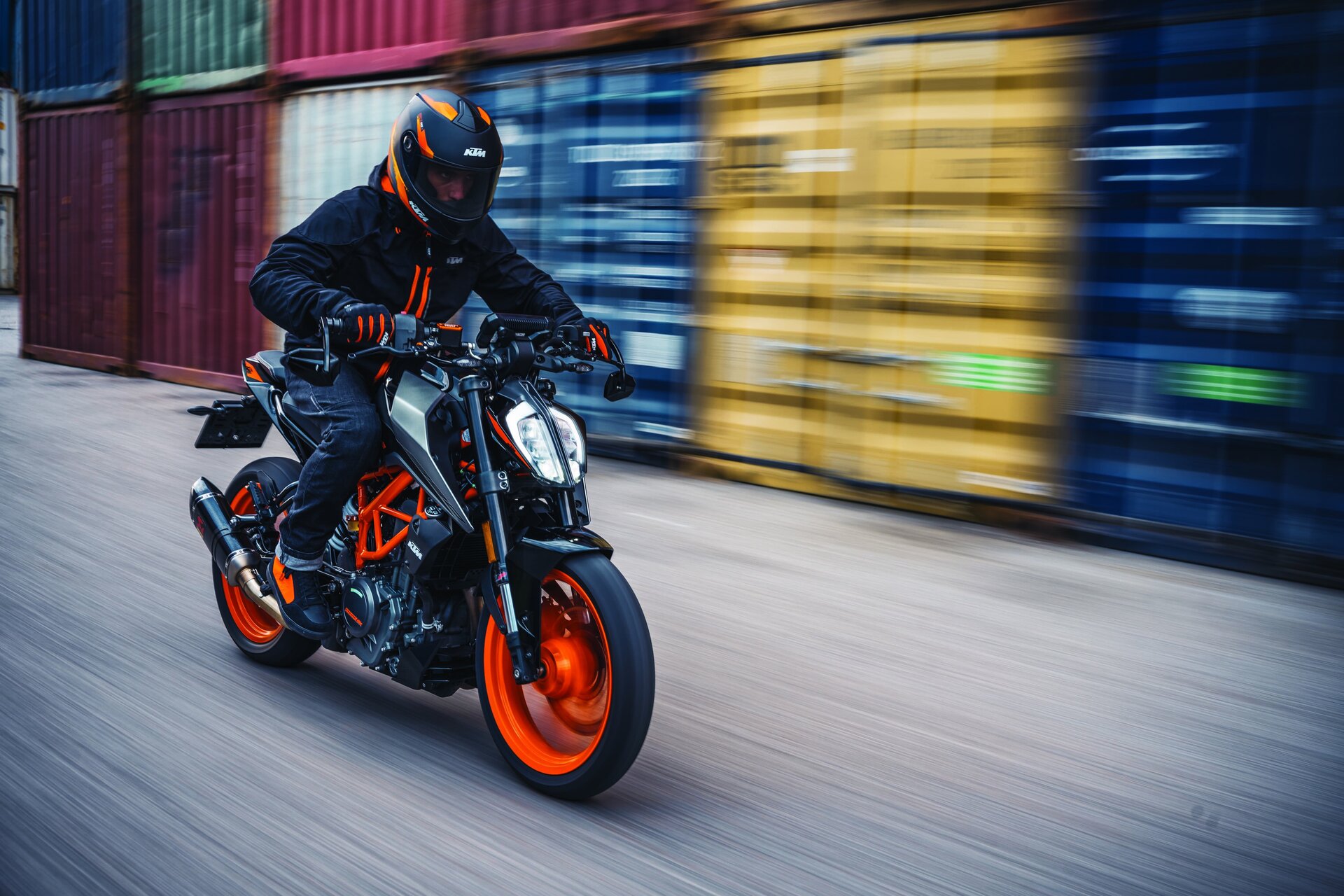 Husqvarna e KTM: nuovi prezzi per i modelli stradali 2021