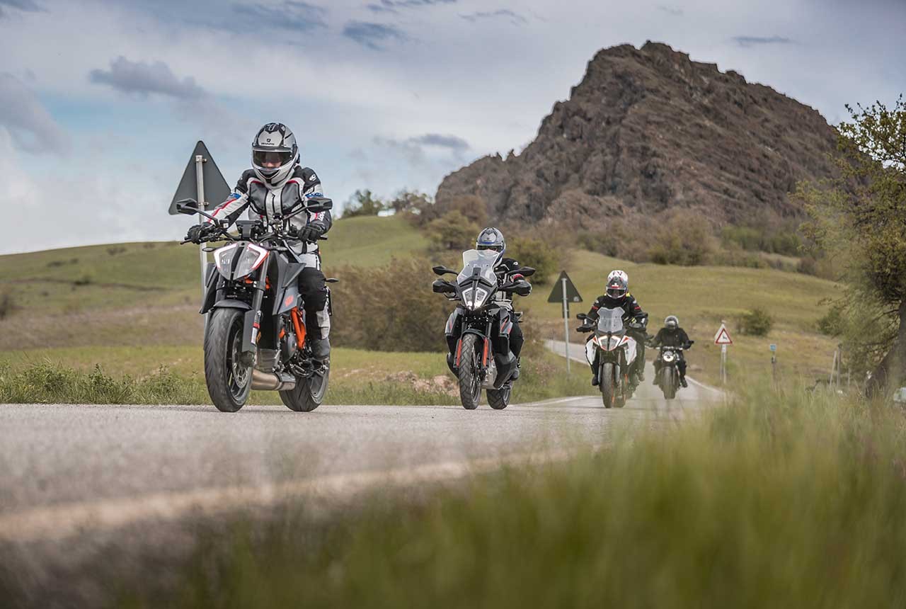 KTM partner della scuola di guida Safe Ride Experience: la gallery