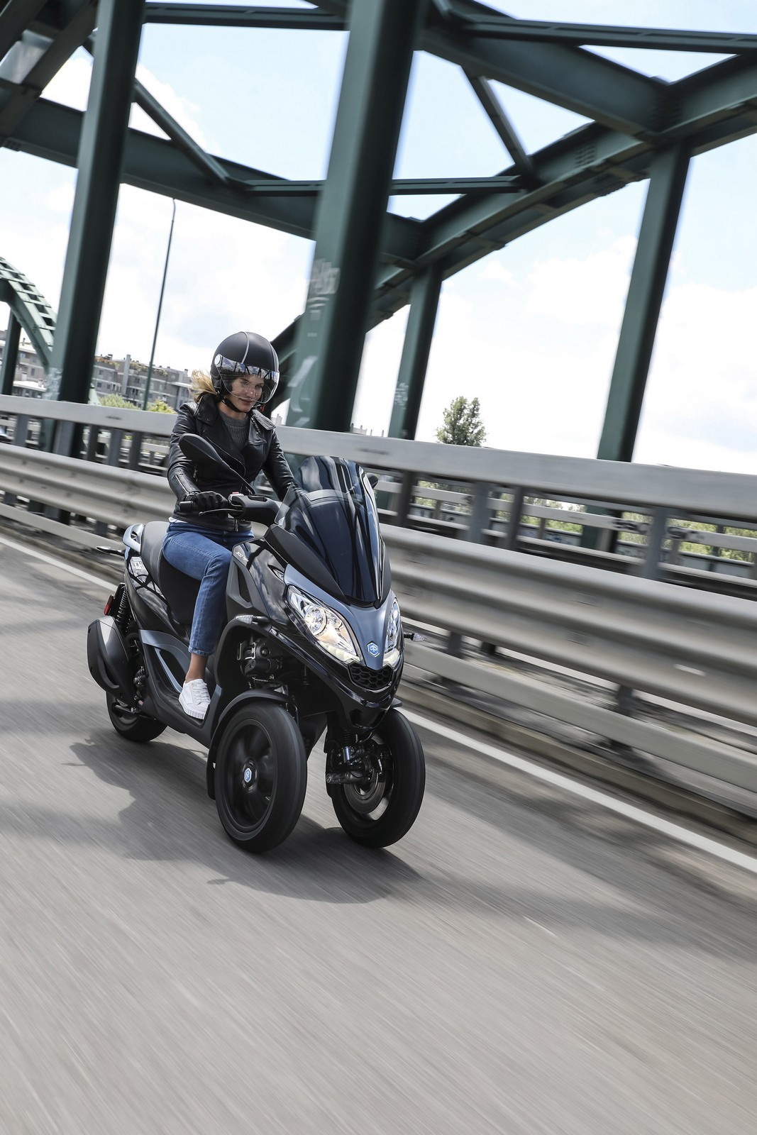Piaggio MP3 300hpe 2021