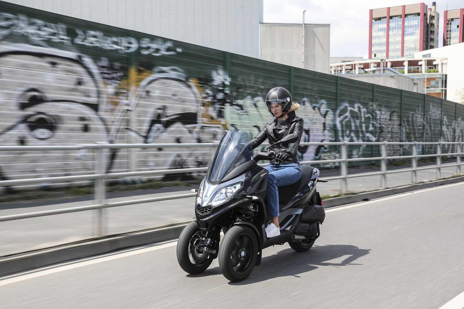 Piaggio MP3 300hpe 2021