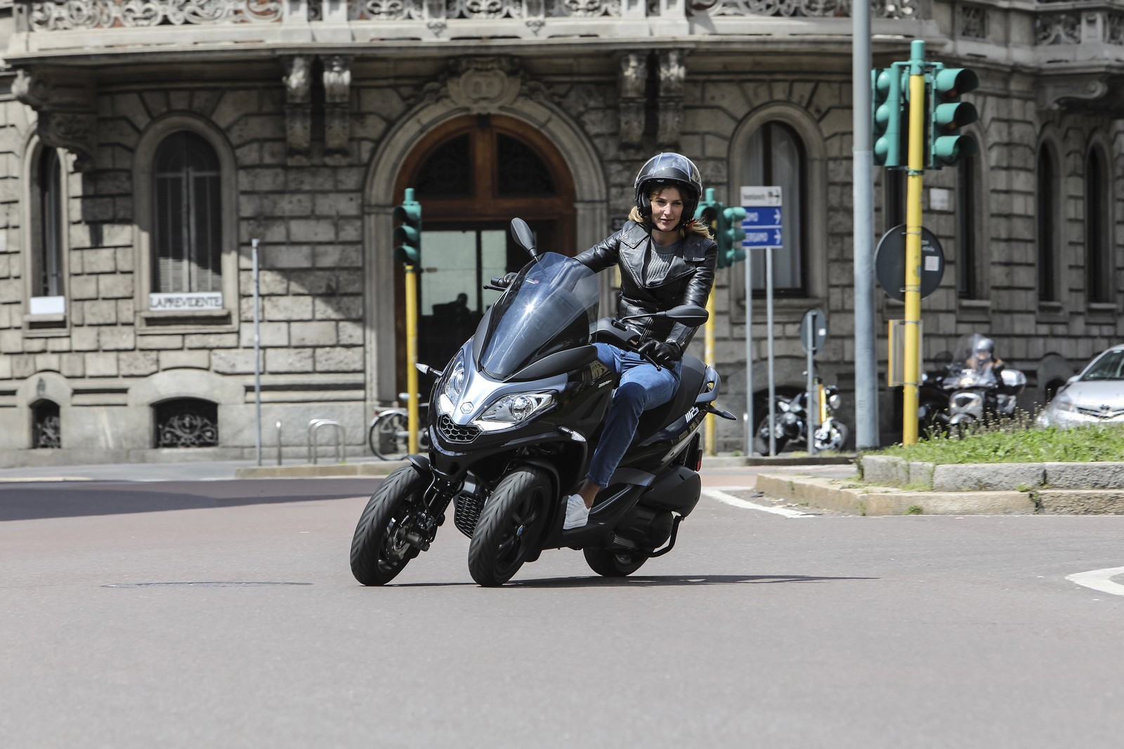 Piaggio MP3 300hpe 2021