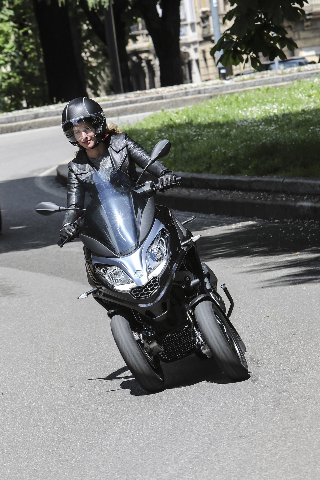 Piaggio MP3 300hpe 2021