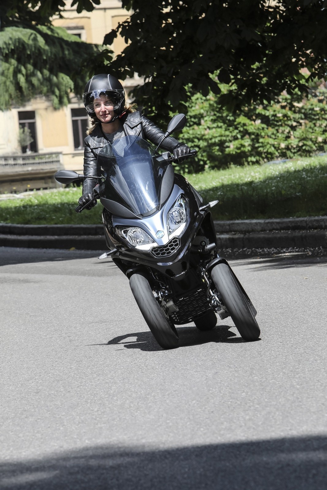 Piaggio MP3 300hpe 2021