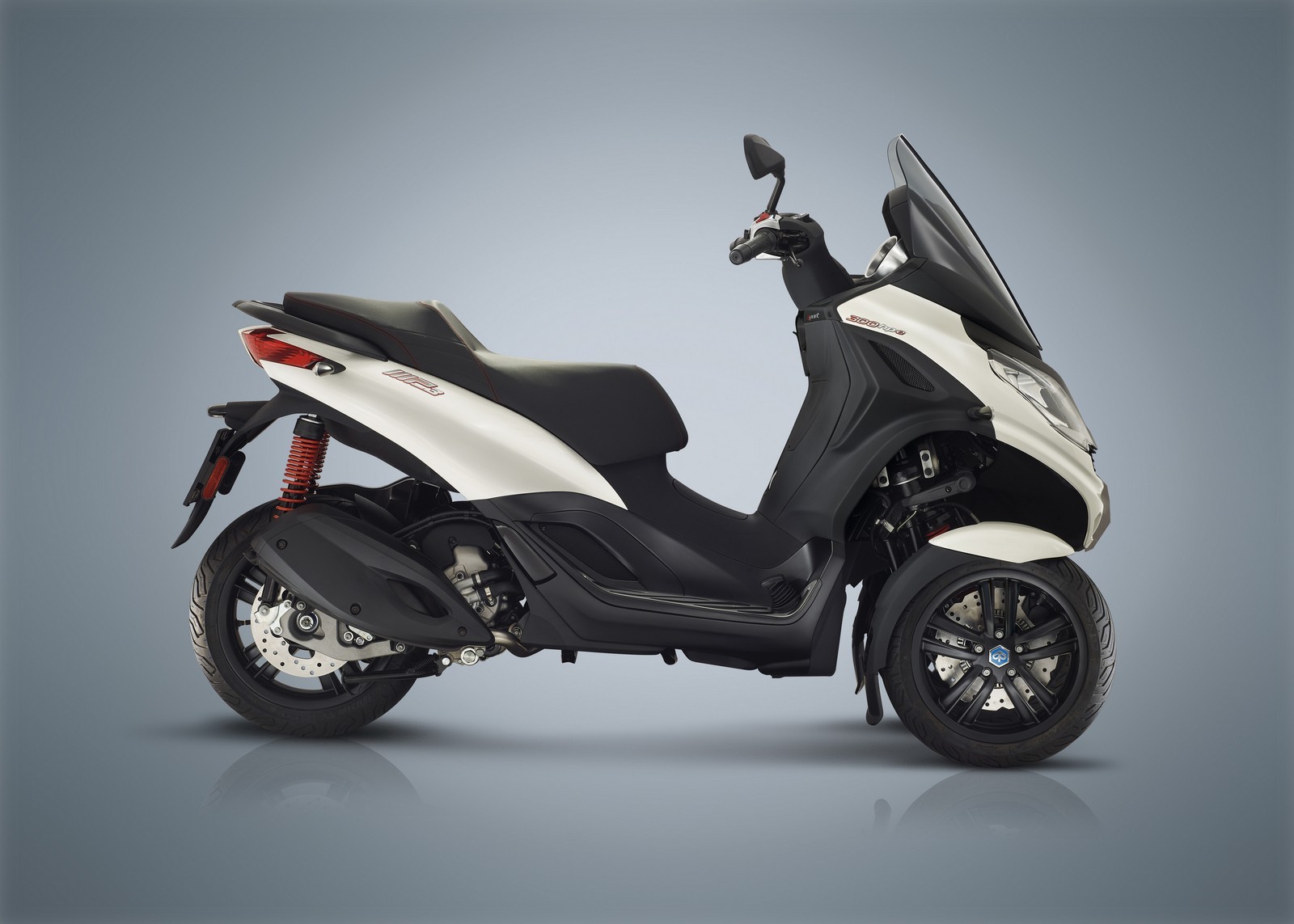 Piaggio MP3 300hpe 2021