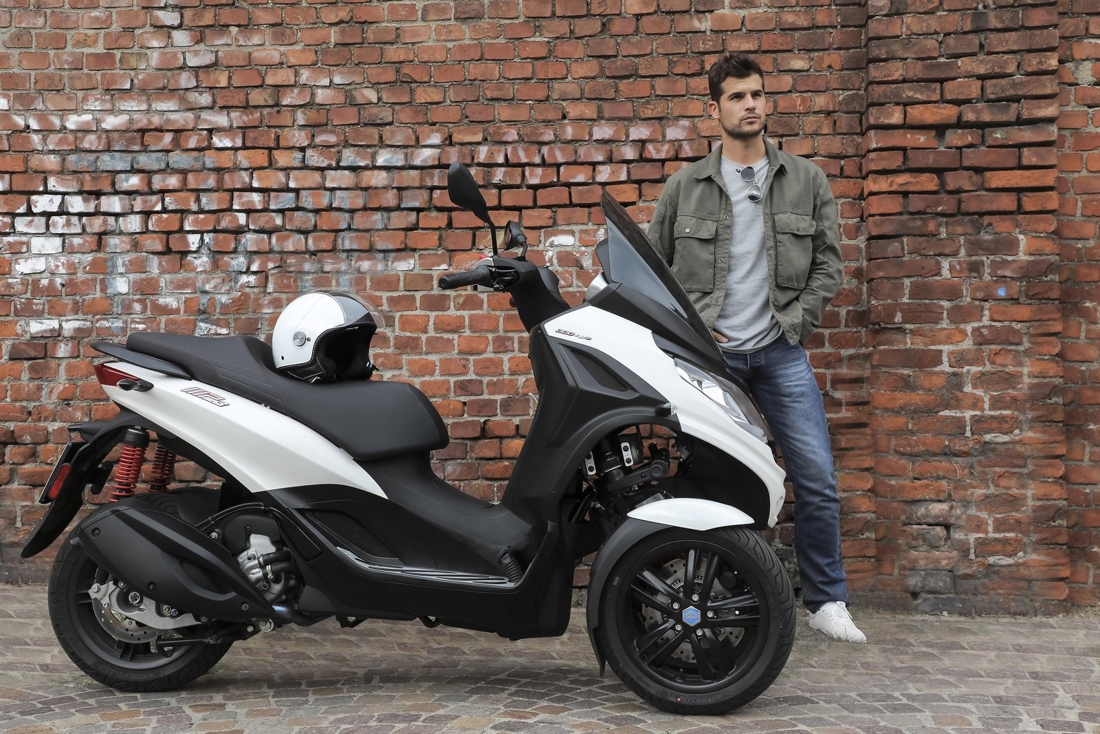 Piaggio MP3 300hpe 2021