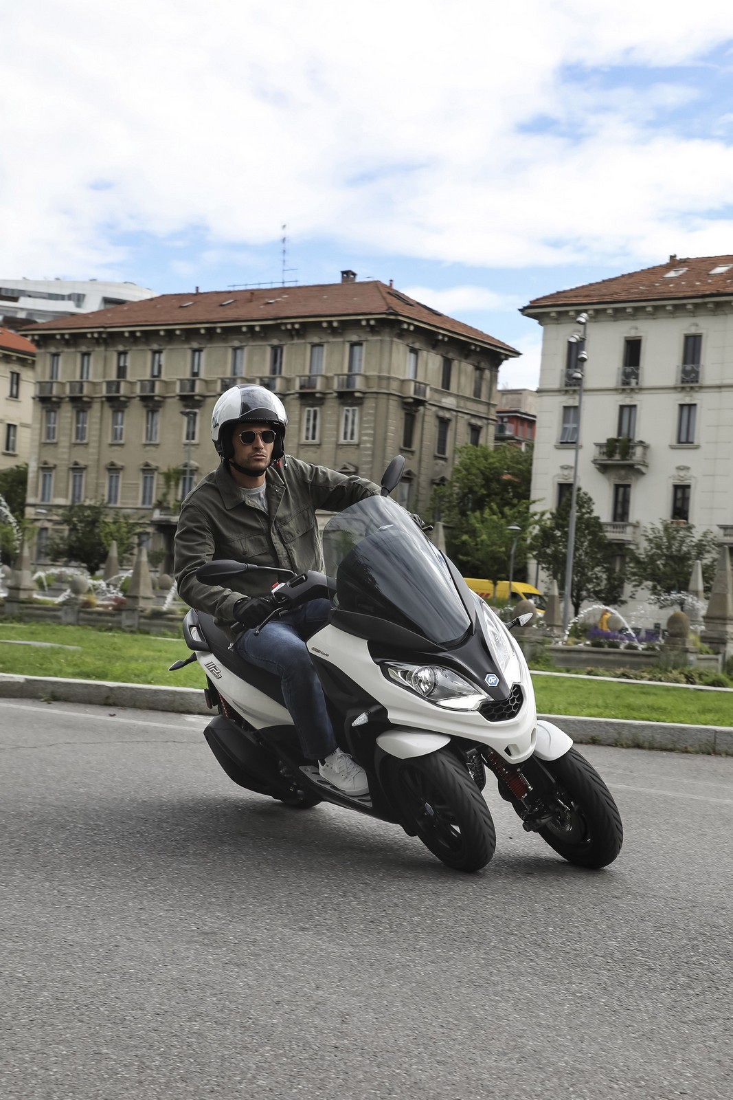 Piaggio MP3 300hpe 2021