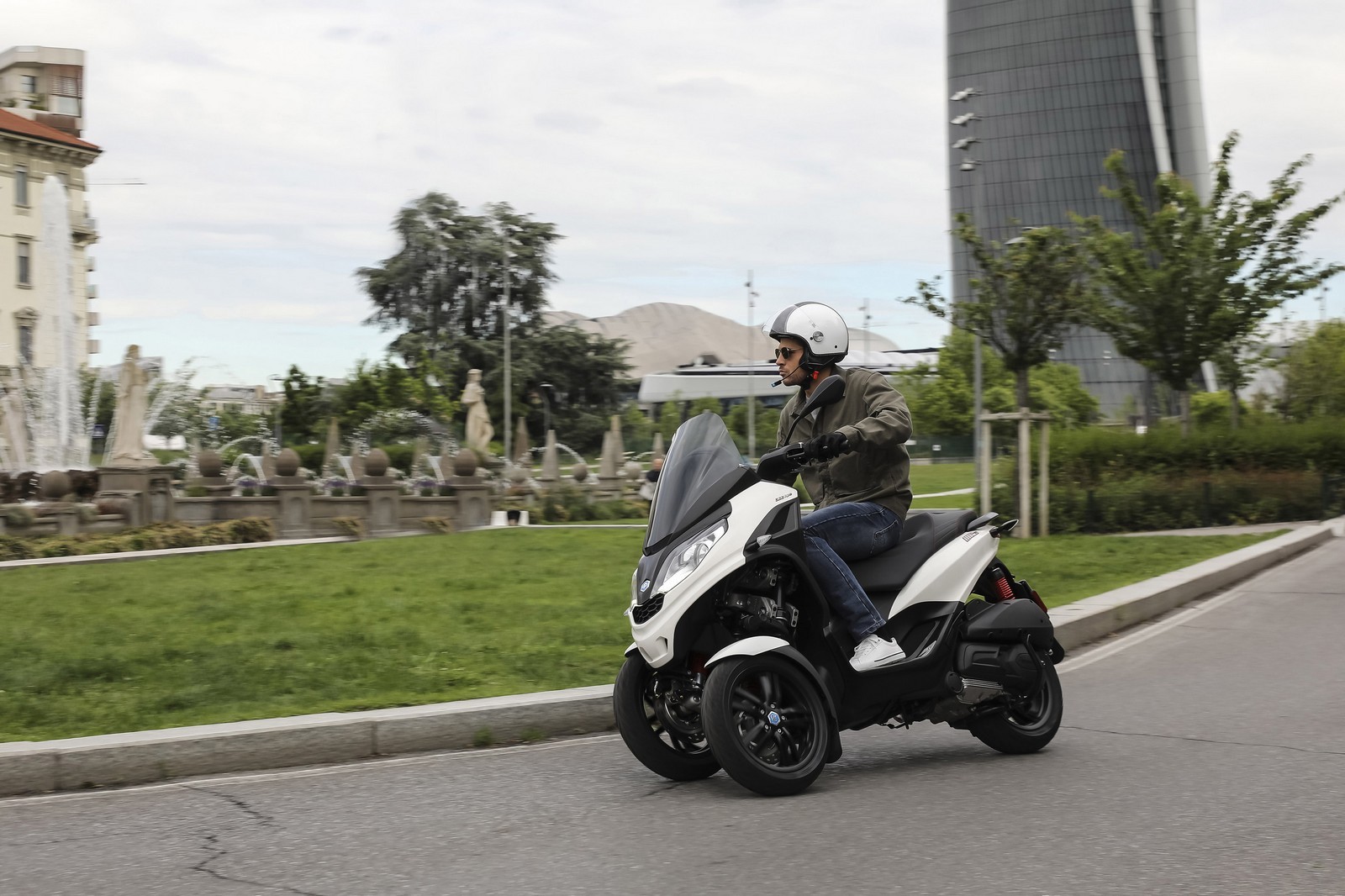 Piaggio MP3 300hpe 2021