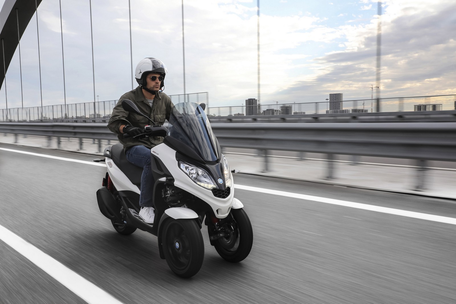 Piaggio MP3 300hpe 2021