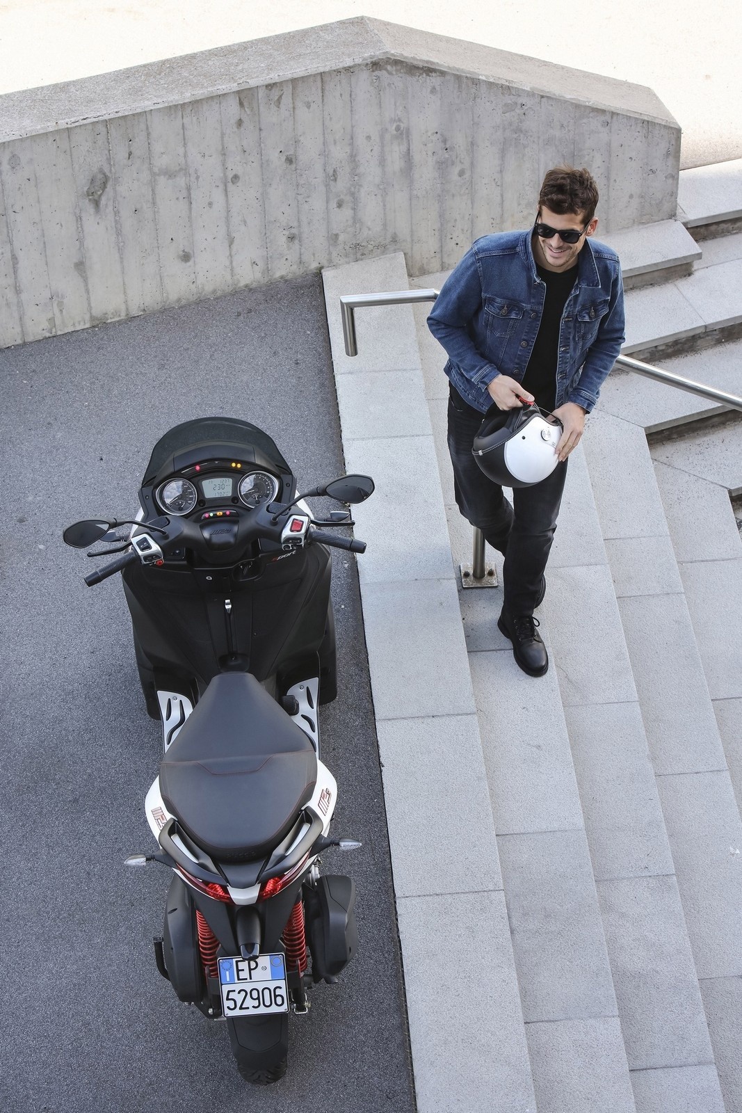 Piaggio MP3 300hpe 2021