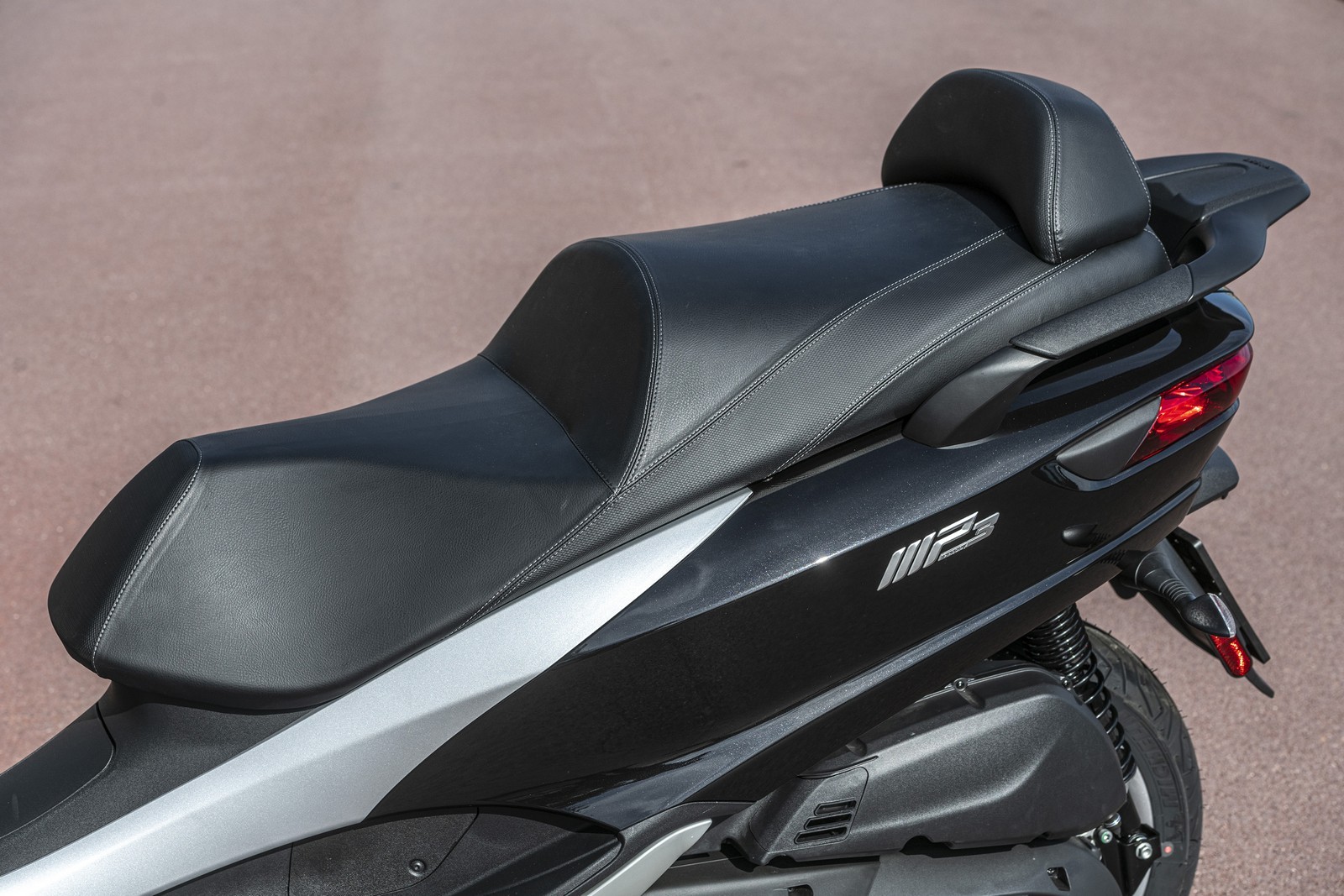 Piaggio MP3 400hpe 2021