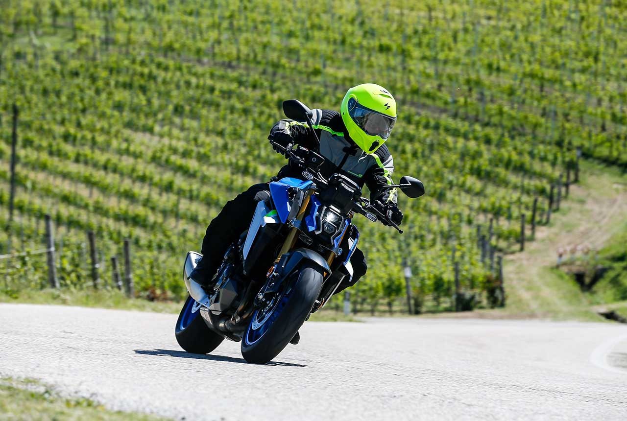 Suzuki GSX-S1000 2021, le foto della prova
