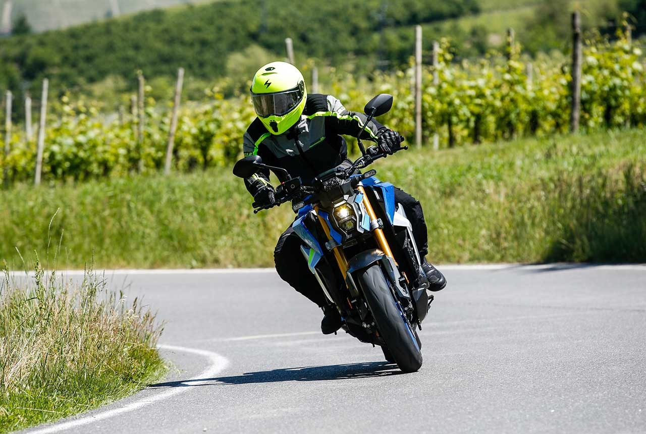 Suzuki GSX-S1000 2021, le foto della prova