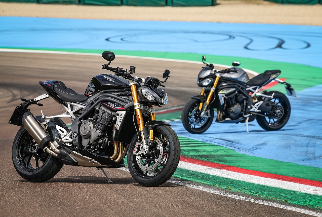 Triumph Speed Triple 1200 RS: le foto statiche