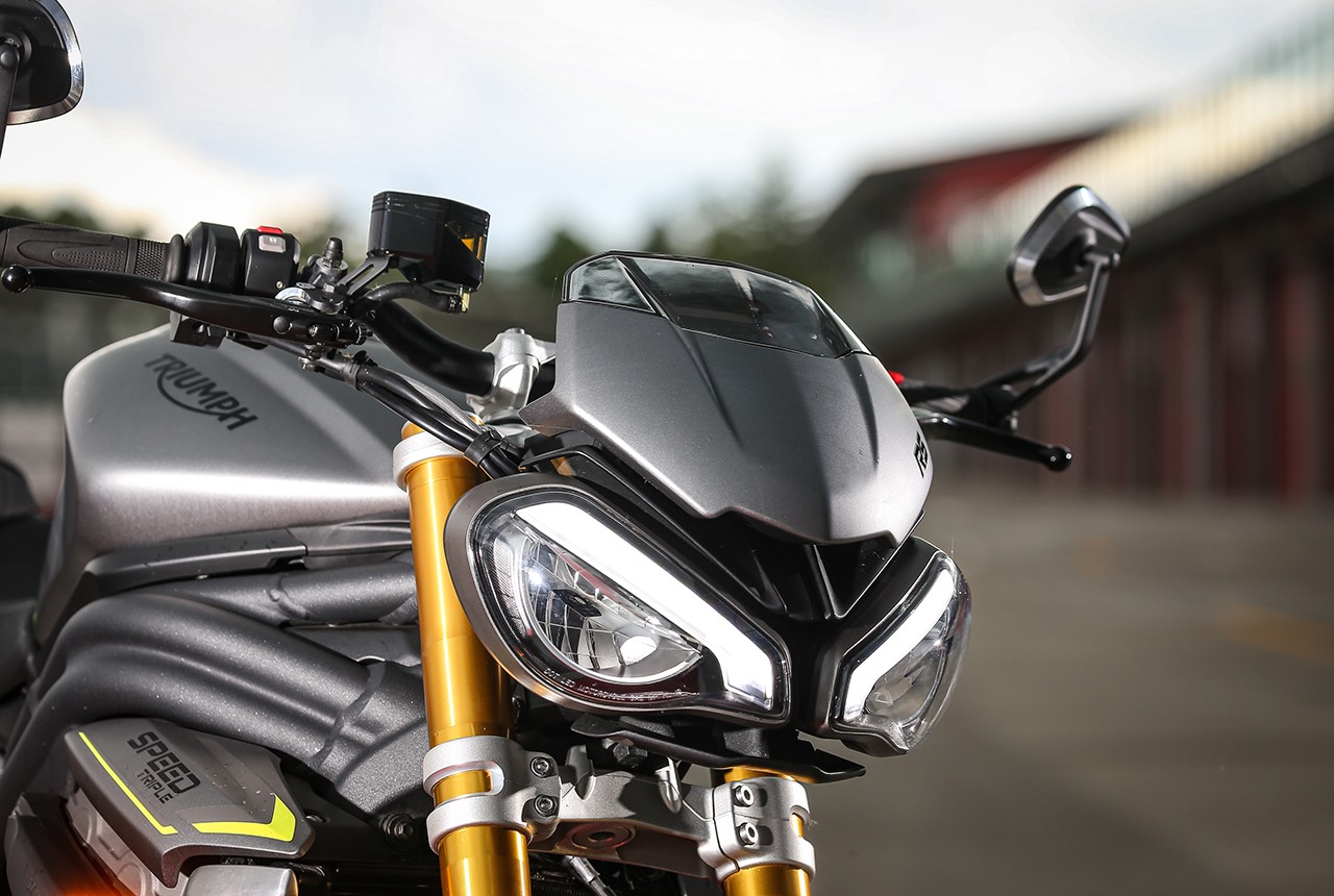 Triumph Speed Triple 1200 RS: le foto statiche