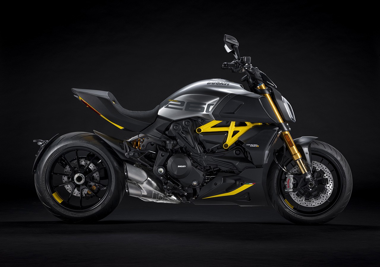 Ducati Diavel 1260 S "Black and Steel"