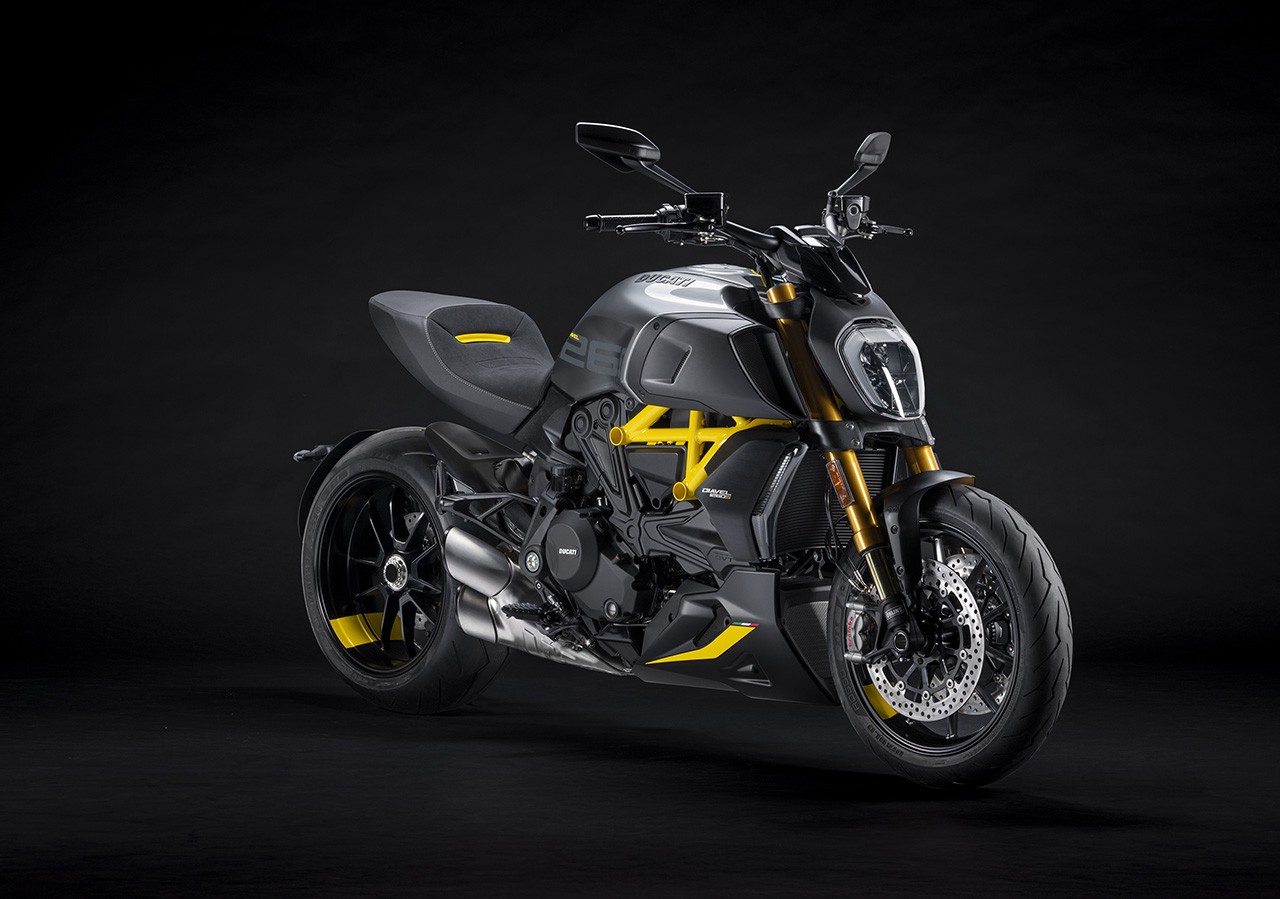 Ducati Diavel 1260 S "Black and Steel"