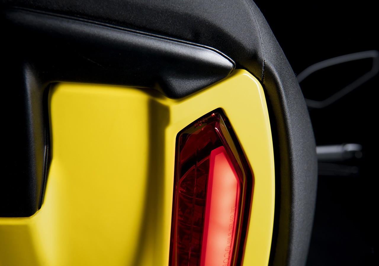 Ducati Diavel 1260 S "Black and Steel"