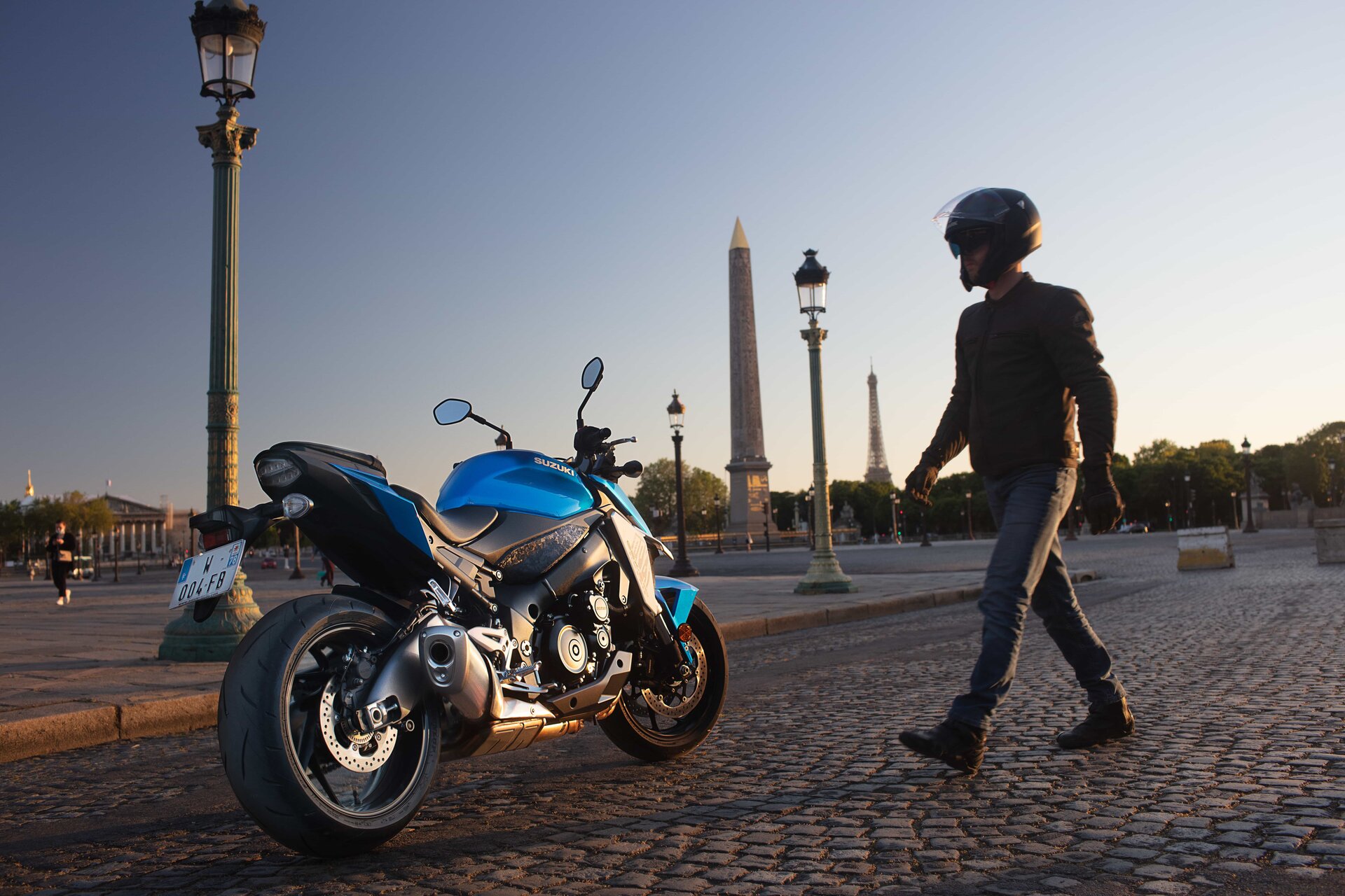 Suzuki svela la nuova GSX-S950, la streetfighter per i neopatentati